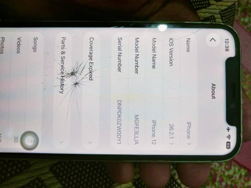 Apple iPhone 12 7