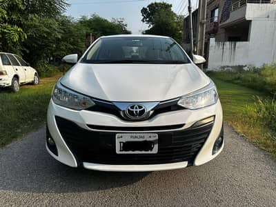 Toyota Yaris Ativ CVT 1.3