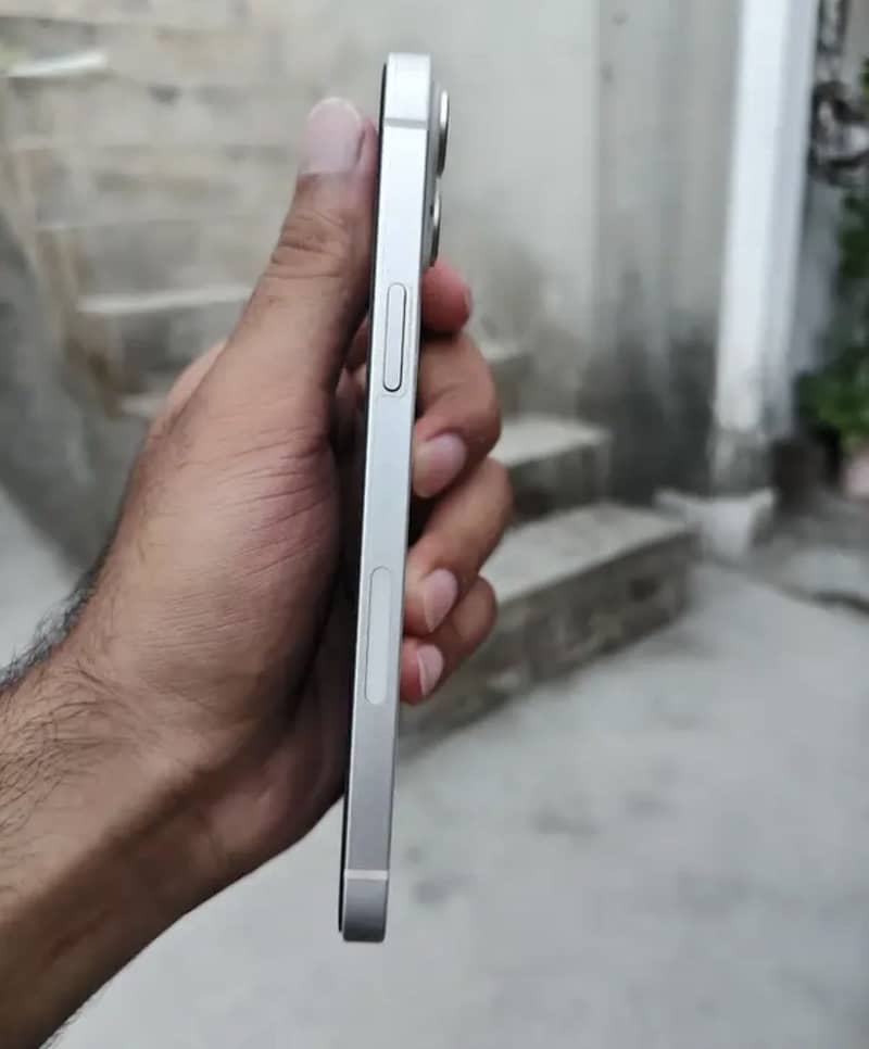 Apple iPhone 14 plus 2