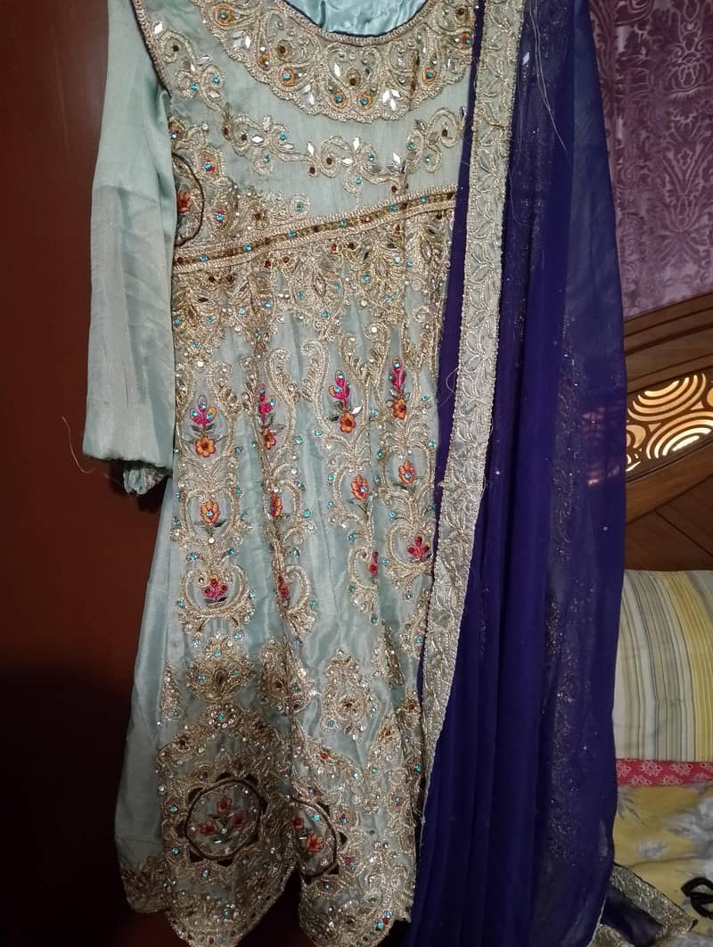 dresses 1