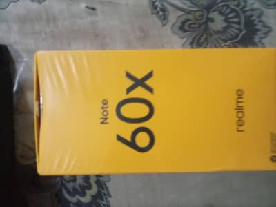 Realme Note 60