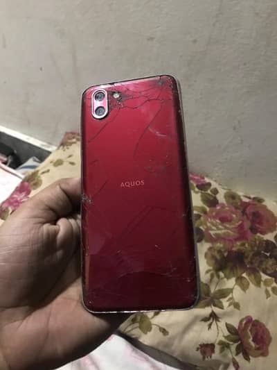 Sharp Aquos R2 official pta aproved