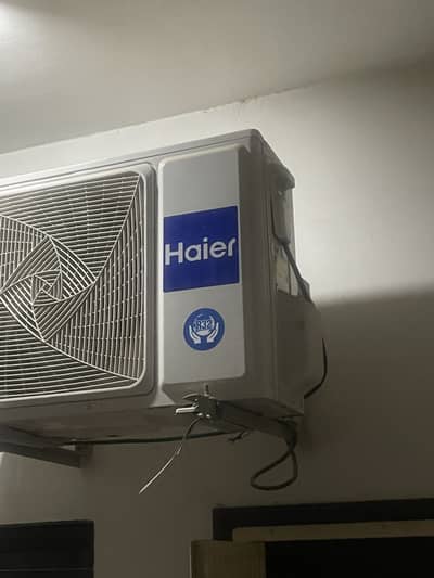 Haier split Ac