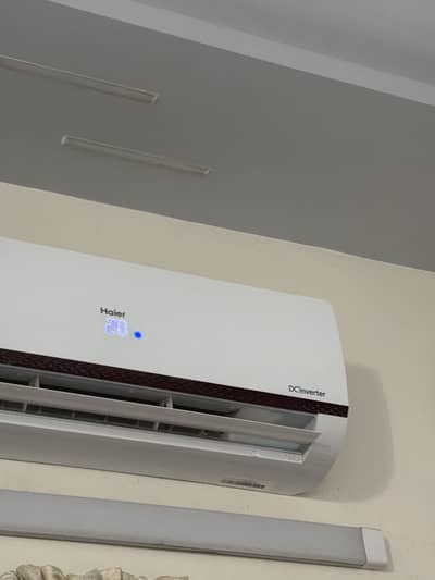 Haier 1.5 ton inverter 10/10 condition