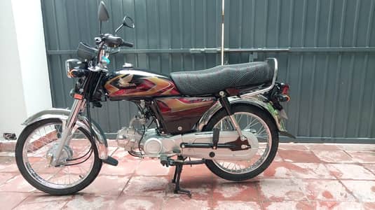 Cd 70 2026 model black