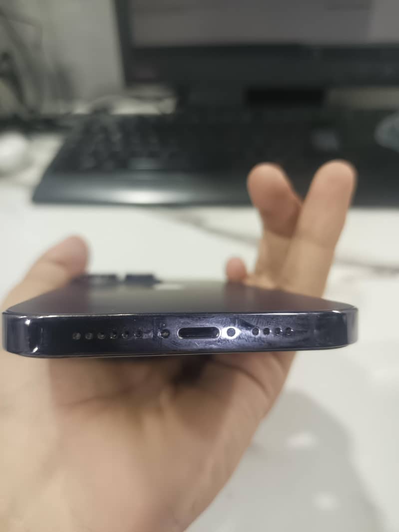 Apple iPhone 14 Pro Max 1