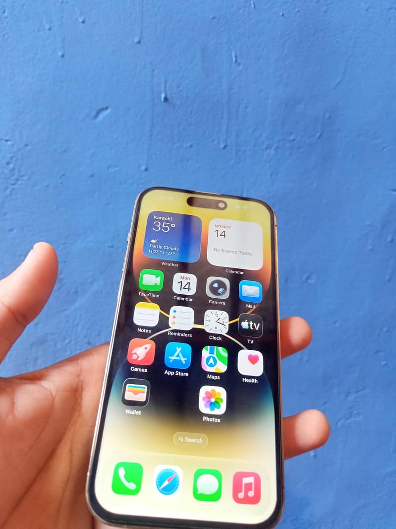 Apple iPhone 14 Pro 4