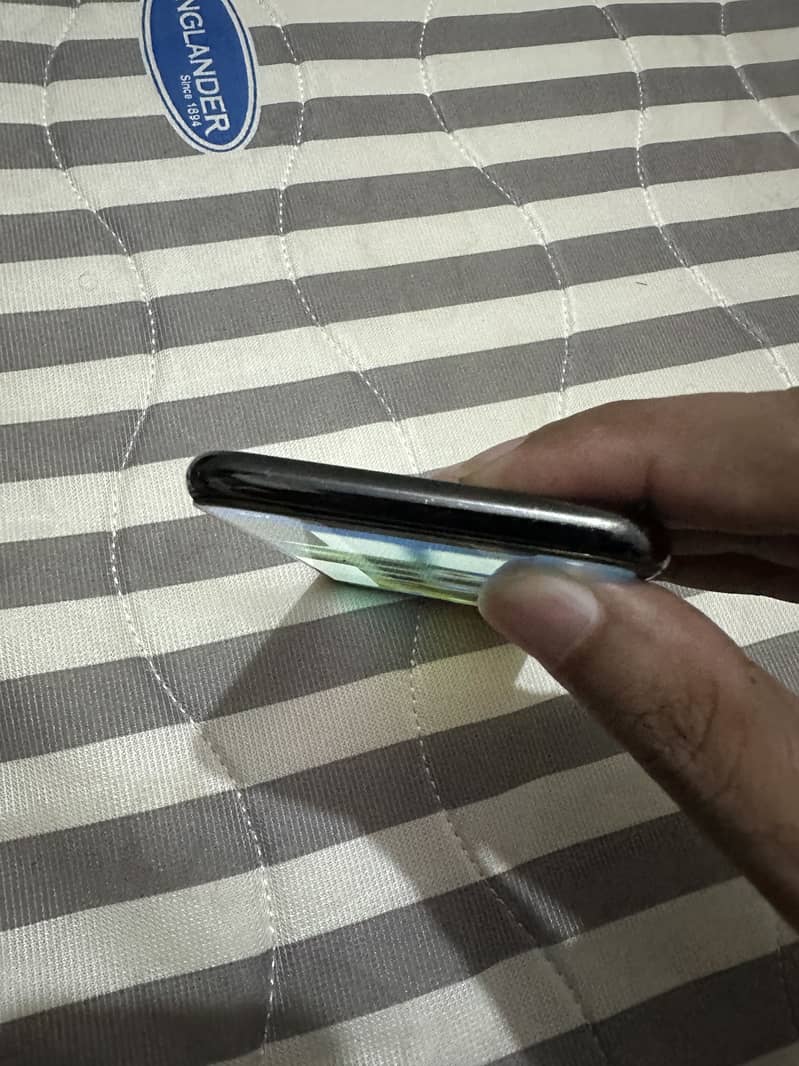 Apple iPhone X 2