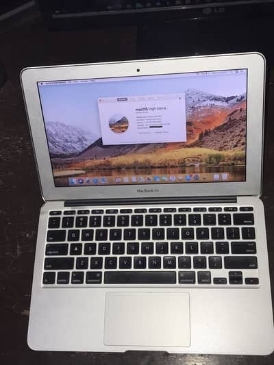 Macbook Air 2011 | core i5 | 4/128gb