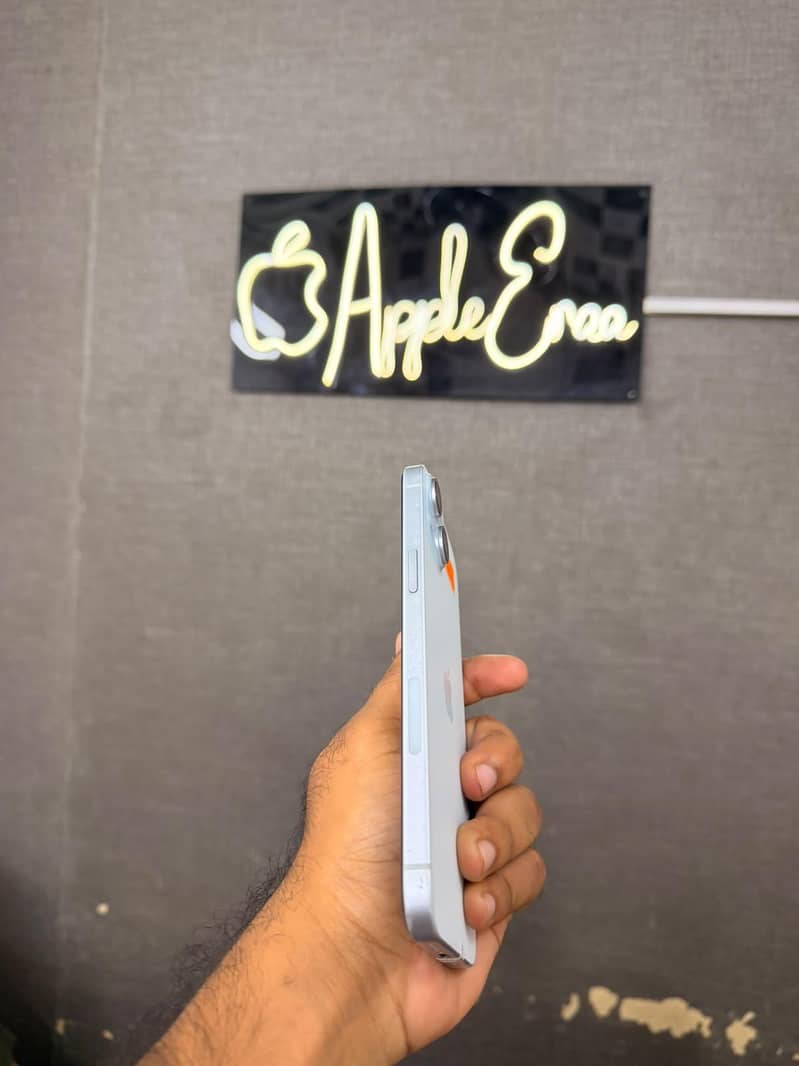 Apple iPhone 15 plus 1