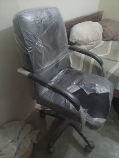 Office Chair new condition
