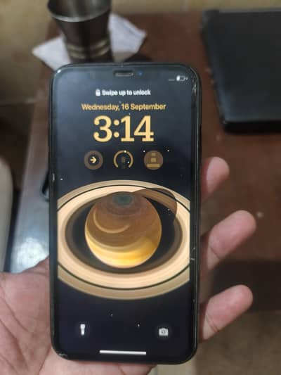 Apple iPhone XR