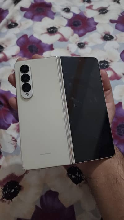 Samsung Mobile Z Fold 4 Approved