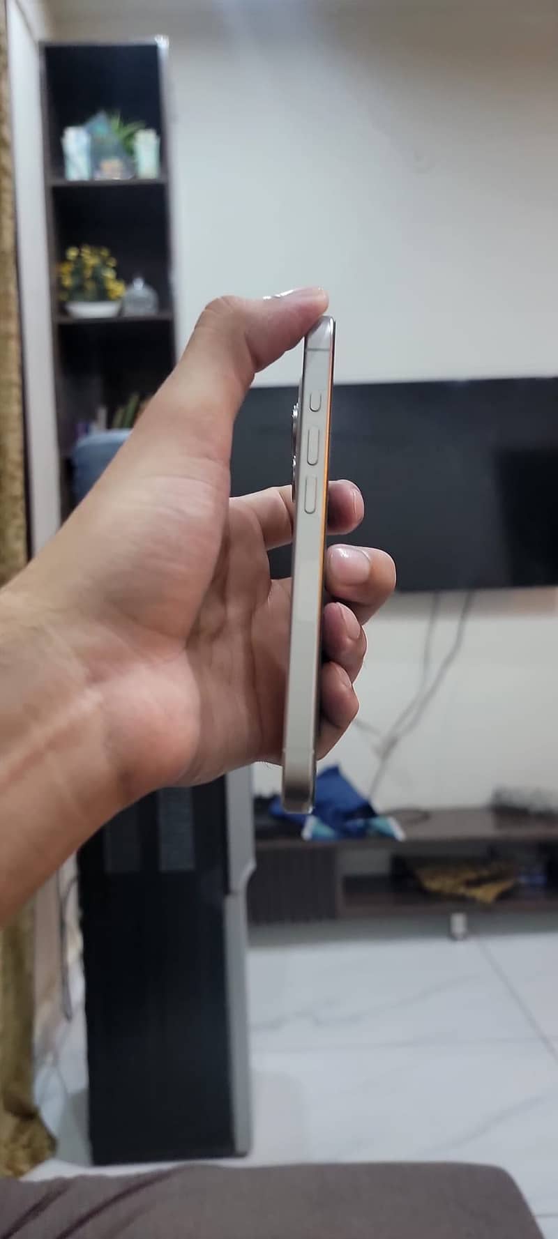 iPhone 15 PRO 7
