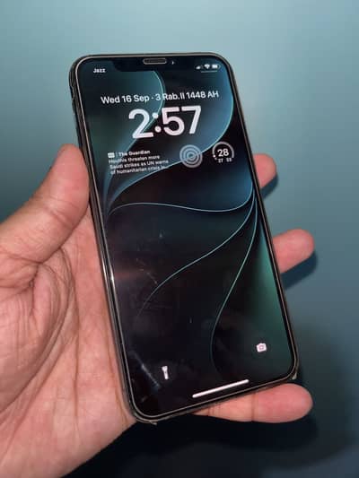 Apple iPhone X - 64GB - PTA Approved