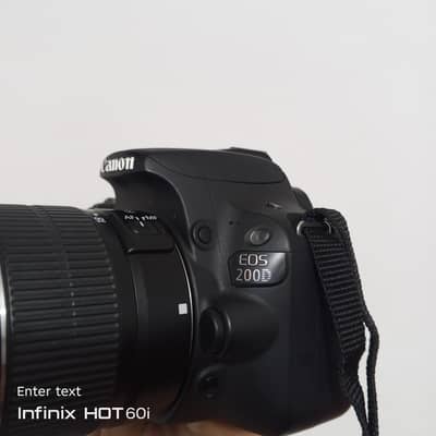 Canon 200D Full Vlogging Studio Setup - Mint Condition!