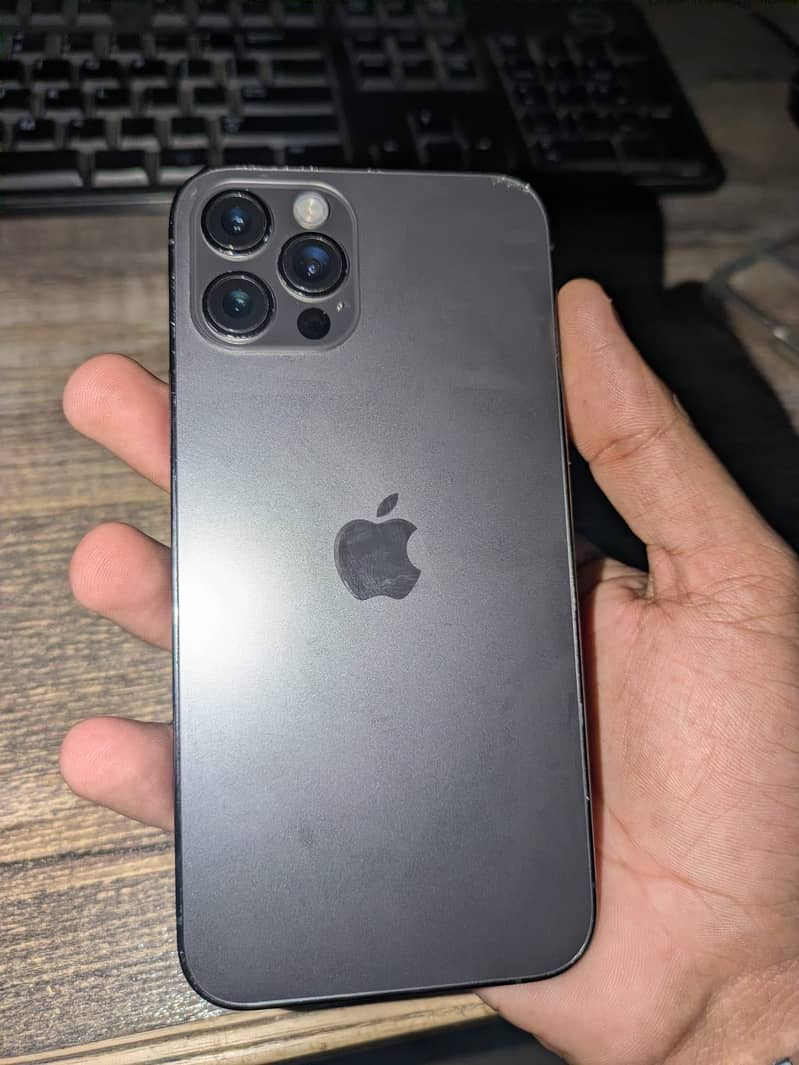 Apple iPhone 12 Pro 1