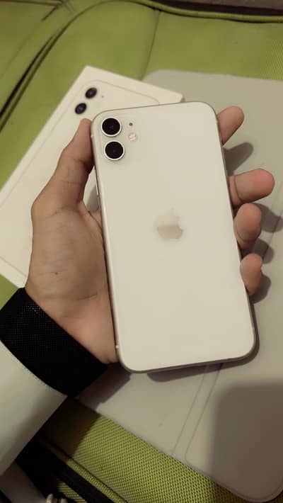 Apple iPhone 11