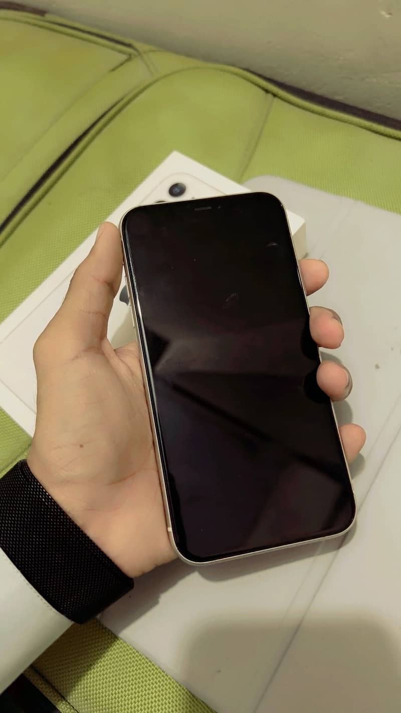 Apple iPhone 11 1