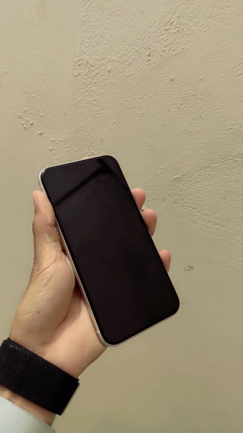 Apple iPhone 11 2