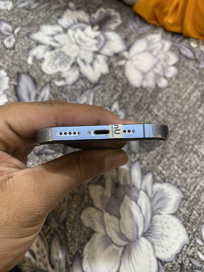 Apple iPhone 13 Pro 6