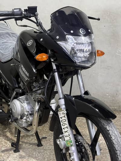 Yamaha ybr125cc 2016 model ( japniess model )