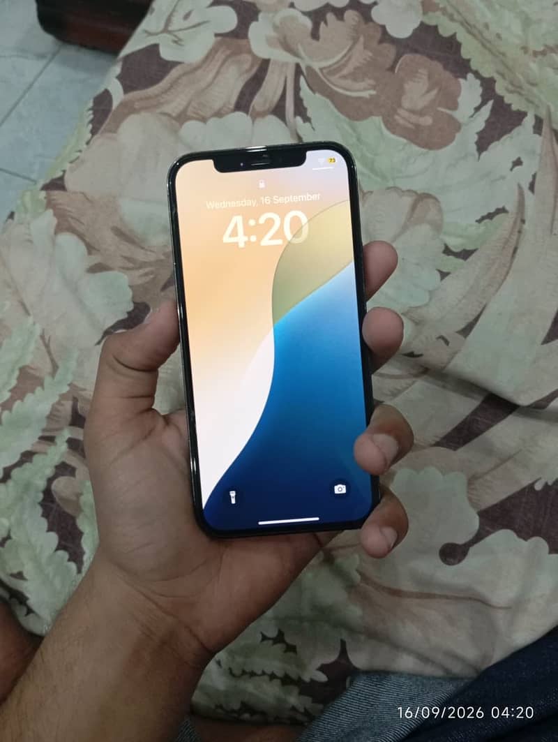 Apple iPhone 12 Pro 2