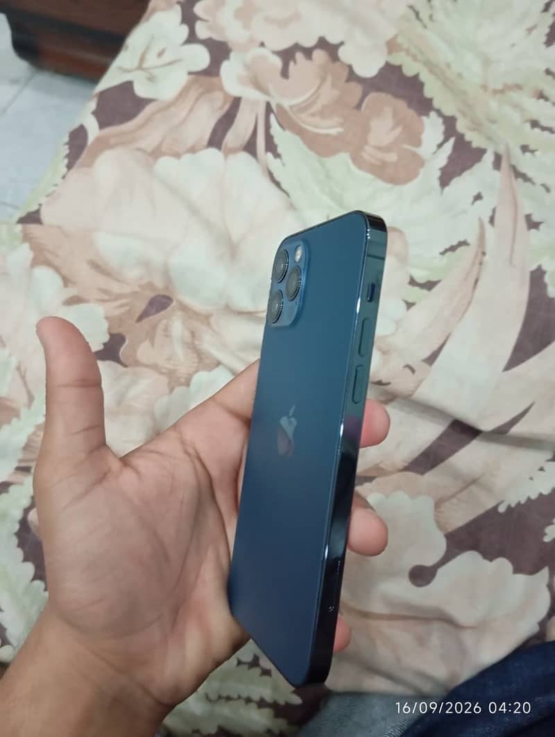 Apple iPhone 12 Pro 6