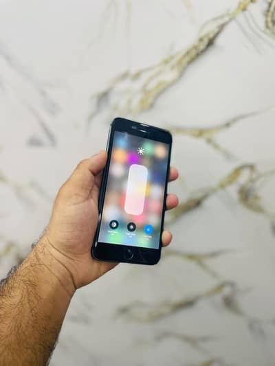 Apple iPhone 8 Plus (Official Pta) 0313/4618/711