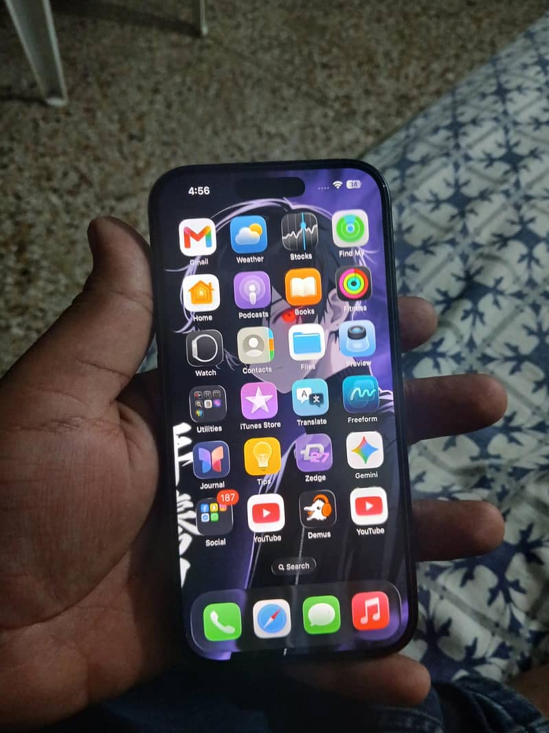 Apple iPhone 15 2