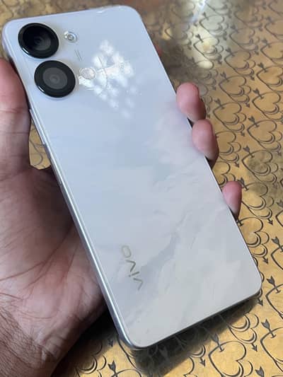 vivo y 05 complete 11 mahine warranty 4 128 vivo y 05 hai