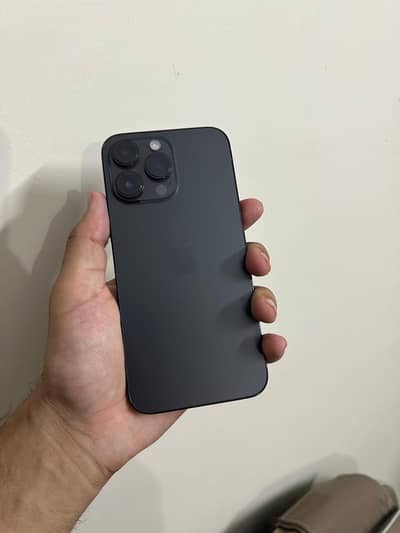 Apple iPhone 16 Pro Max 100health