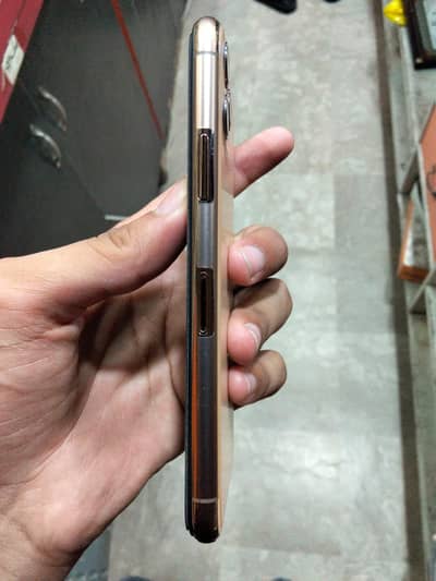Apple iPhone 11 Pro