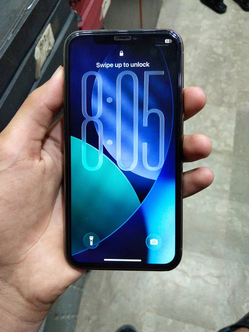 Apple iPhone 11 Pro 1