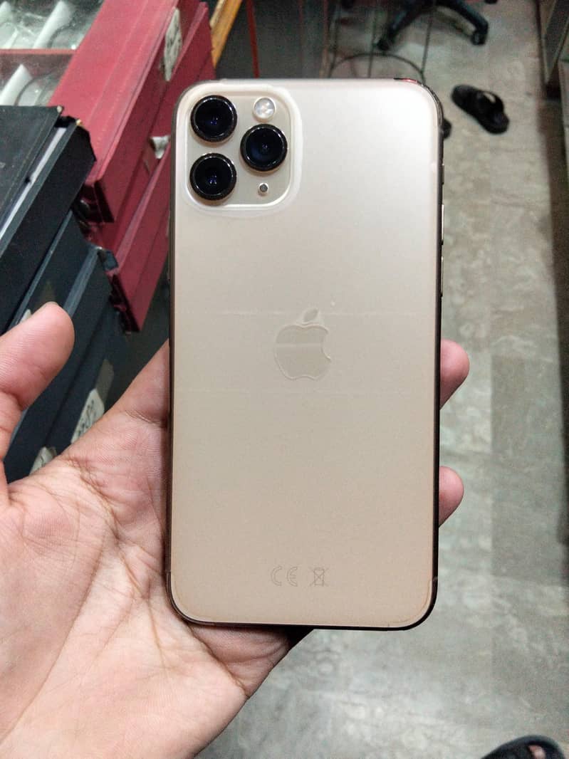 Apple iPhone 11 Pro 3