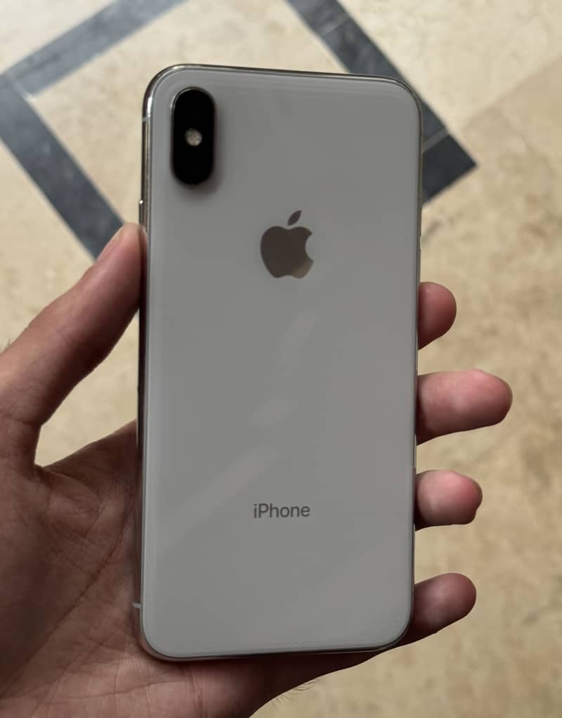 Apple iPhone X 1