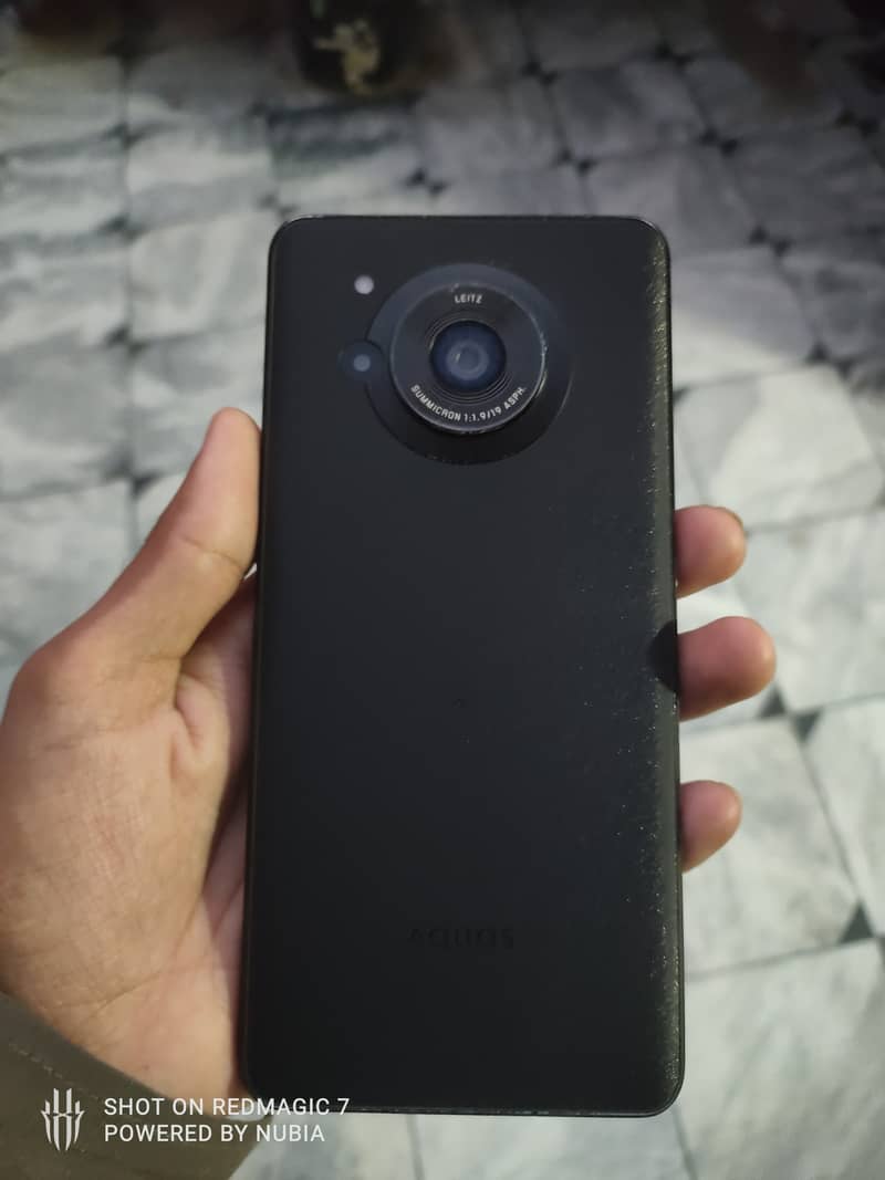 Sharp Aquos Sense7 4