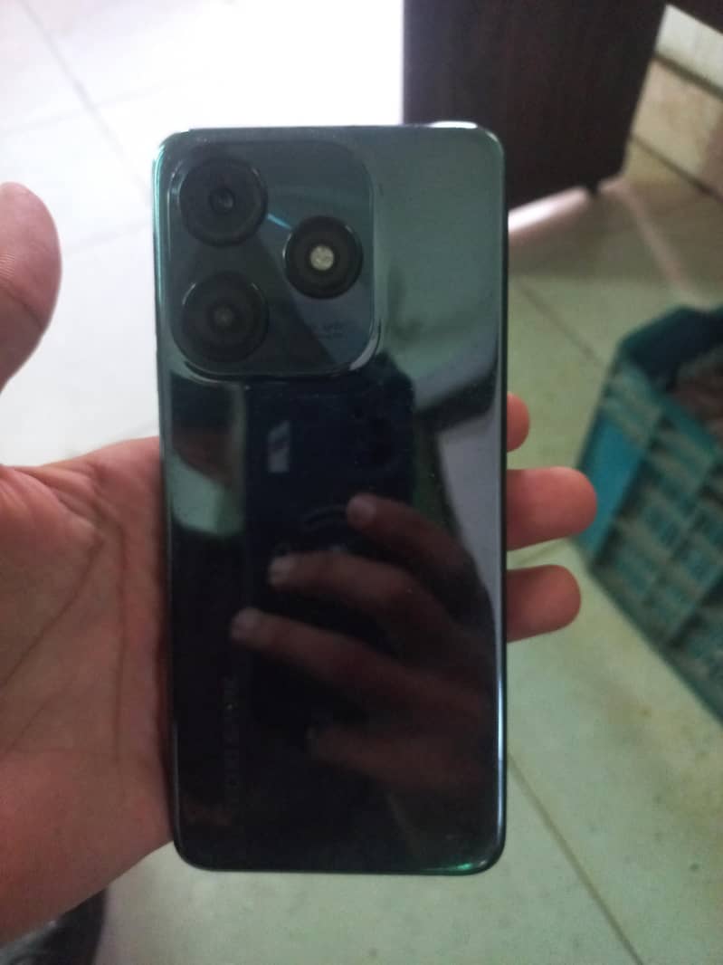 Tecno Spark 10C 0