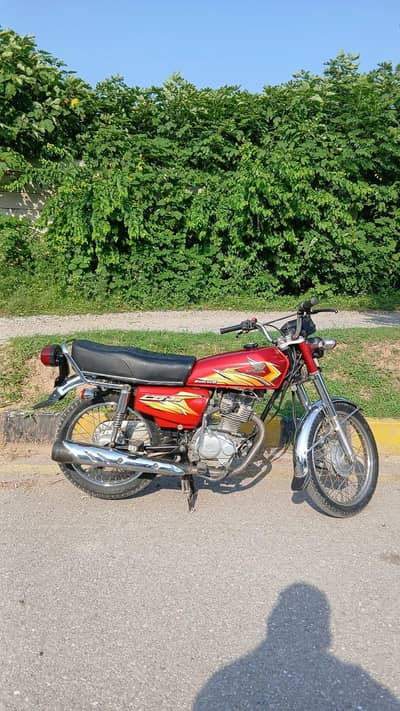 Honda 125 2021 10/10 Condition Lush Bike