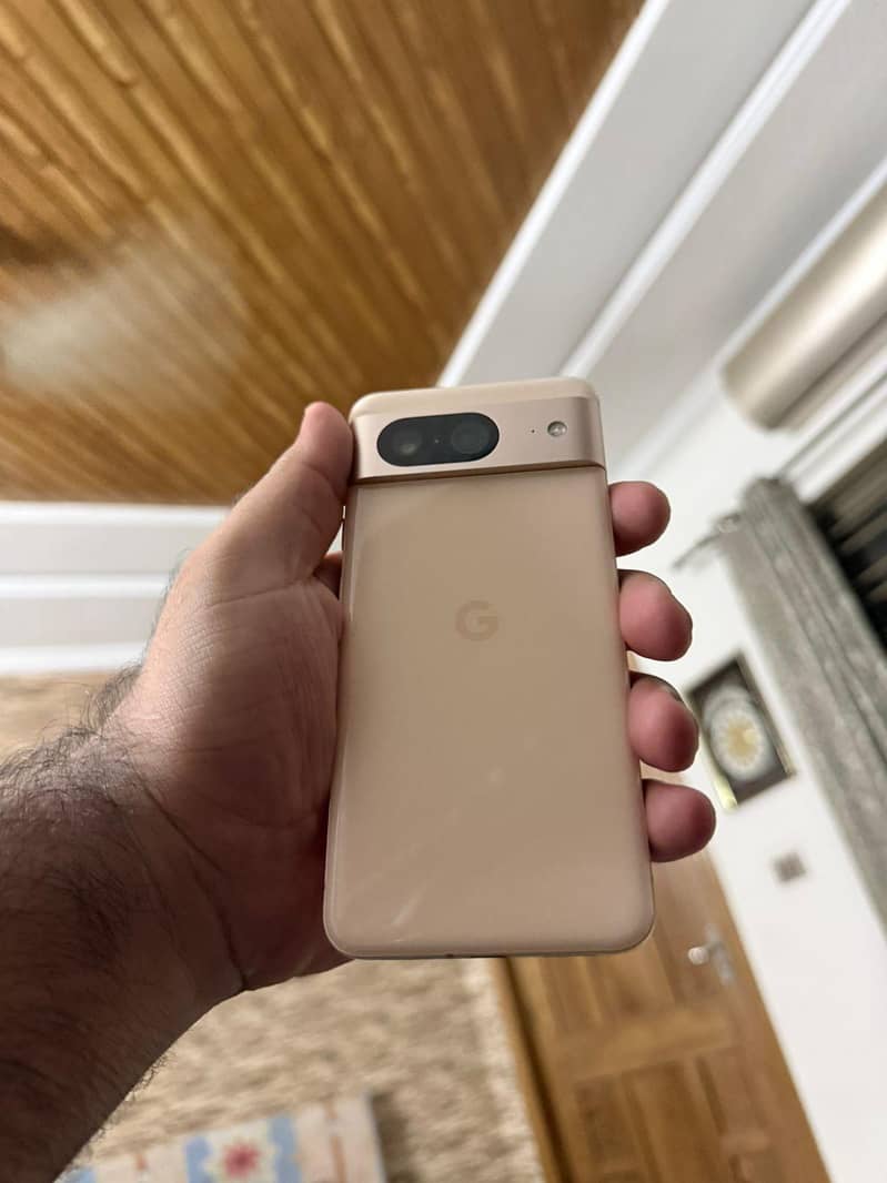 Google Pixel 8 1
