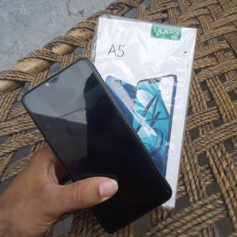OPPO A5 0