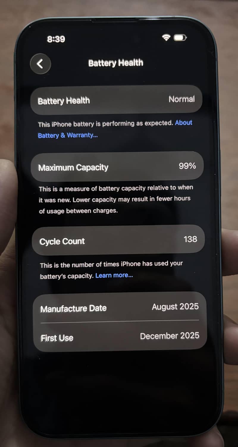 Apple iPhone 16 1