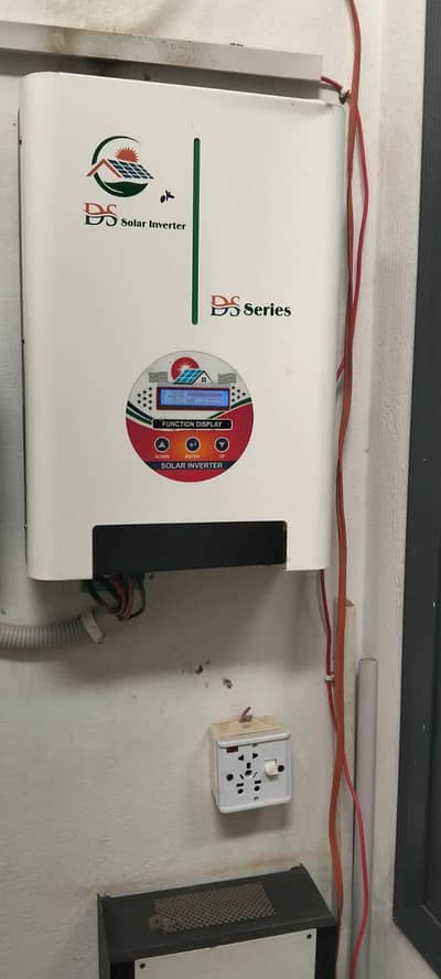 4kv ka inverter aur Deluxe company ka UPS