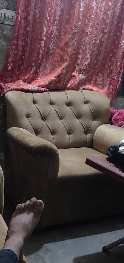 5 seater sofa set (1,1,3)