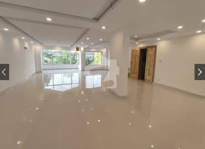 Blue area office 1500 square feet jinnah avenue for sale