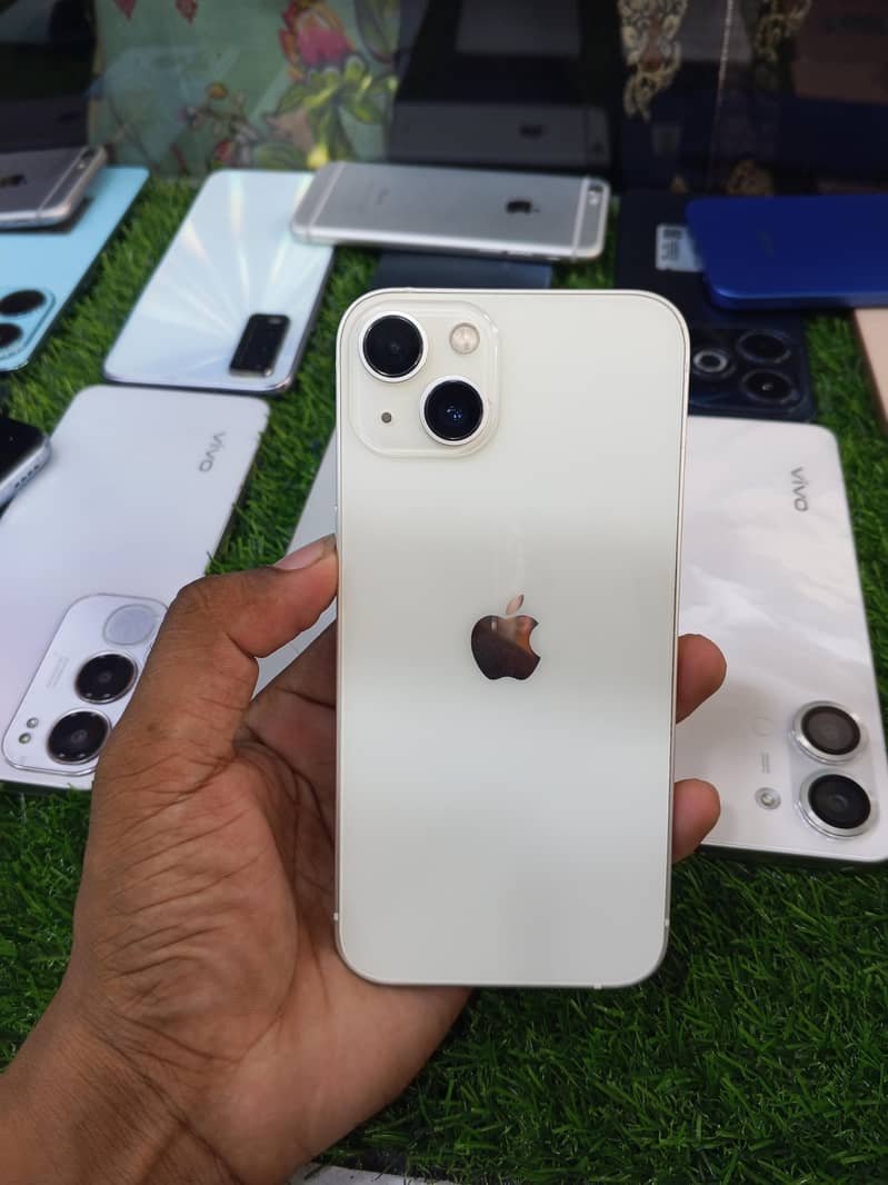 Apple iPhone 13 1