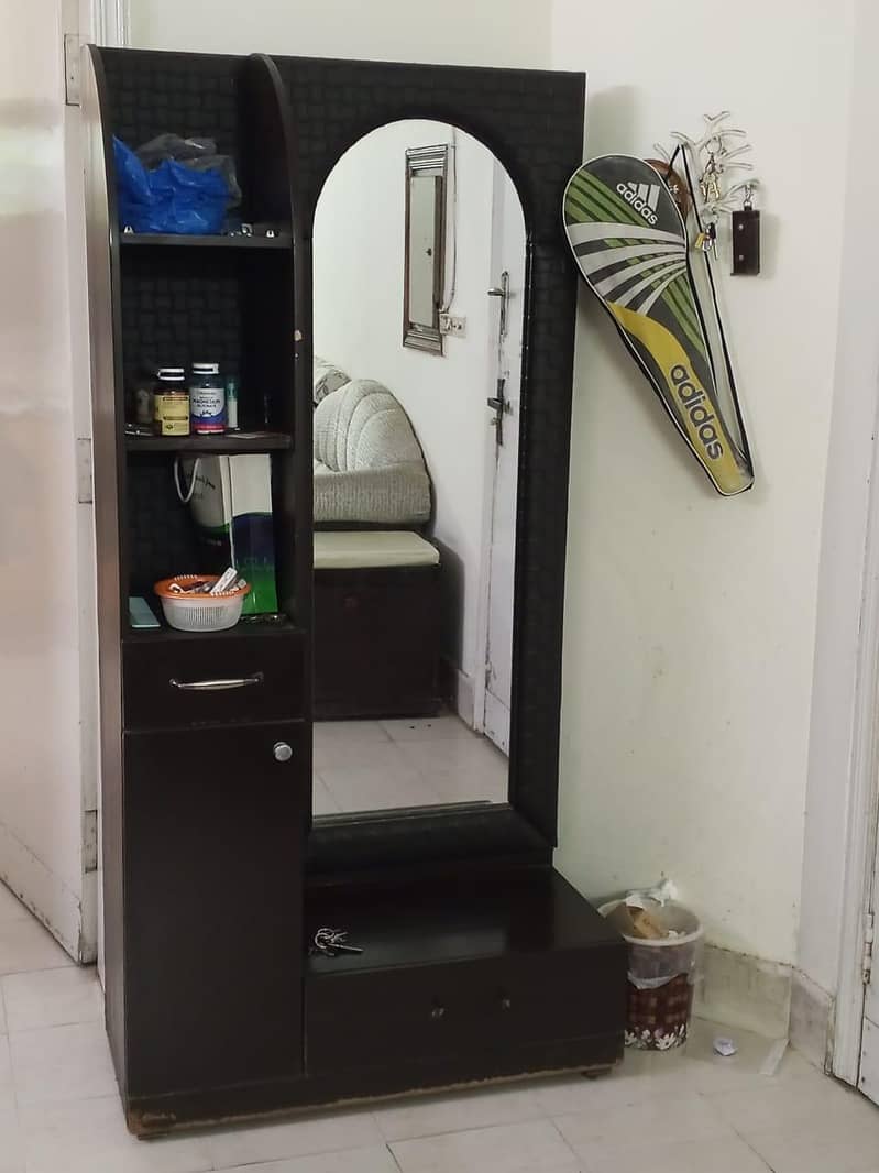 dressing table 2