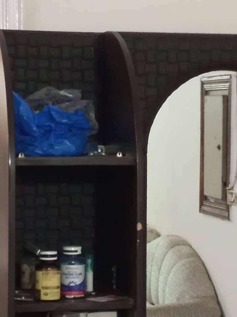 dressing table 3
