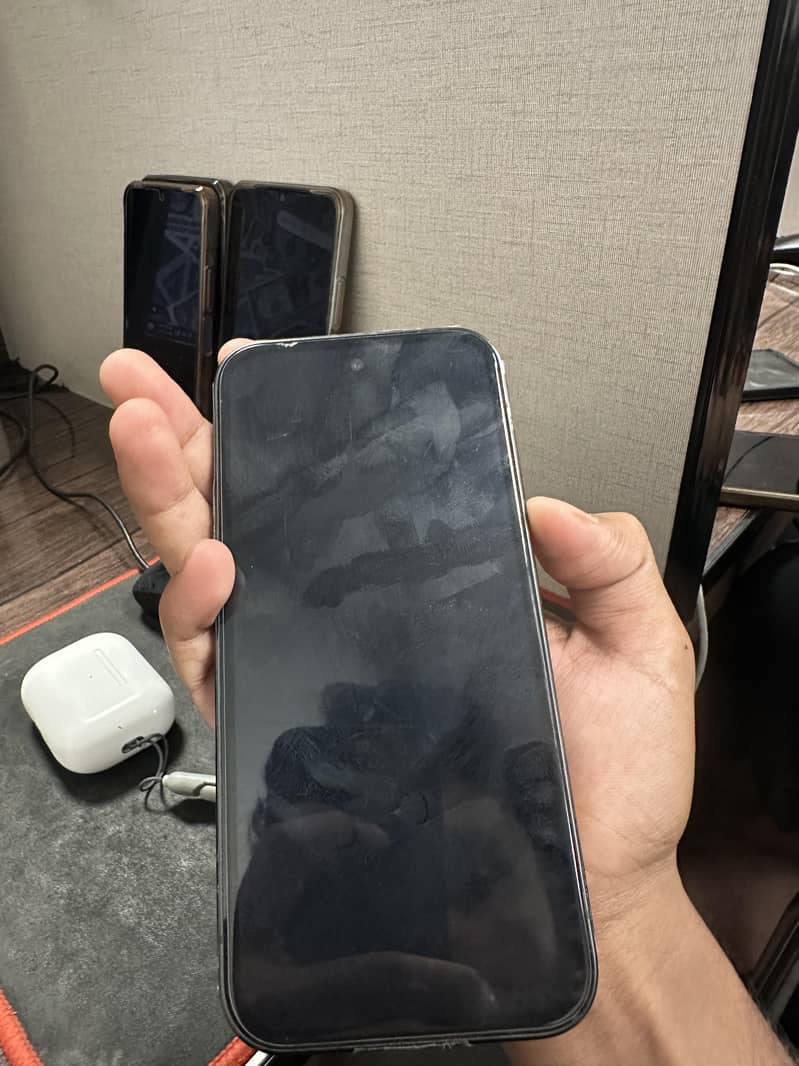Google Pixel 9 2