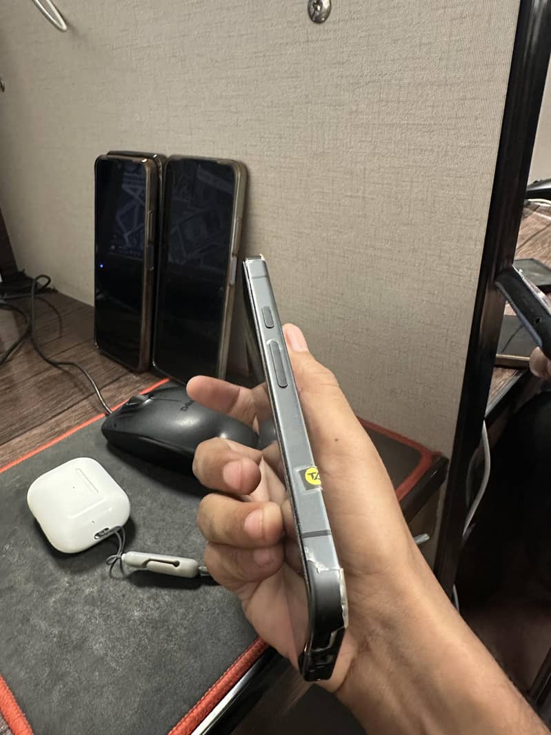 Google Pixel 9 3